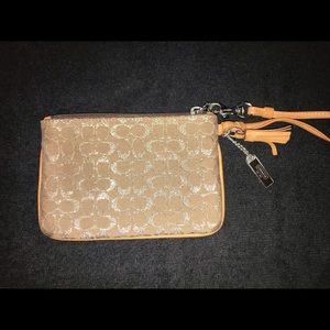 Coach Bags - Coach wristlet Coach Bags - Coach wristlet